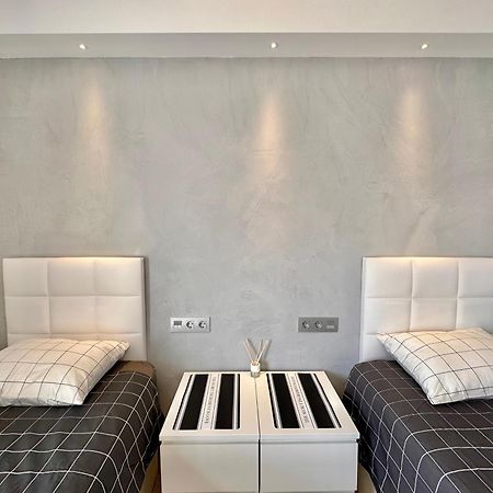 Luxury Renevapartment Island Village Адехе Екстериор снимка