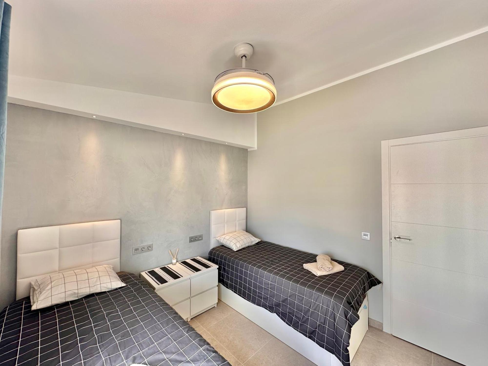 Luxury Renevapartment Island Village Адехе Екстериор снимка