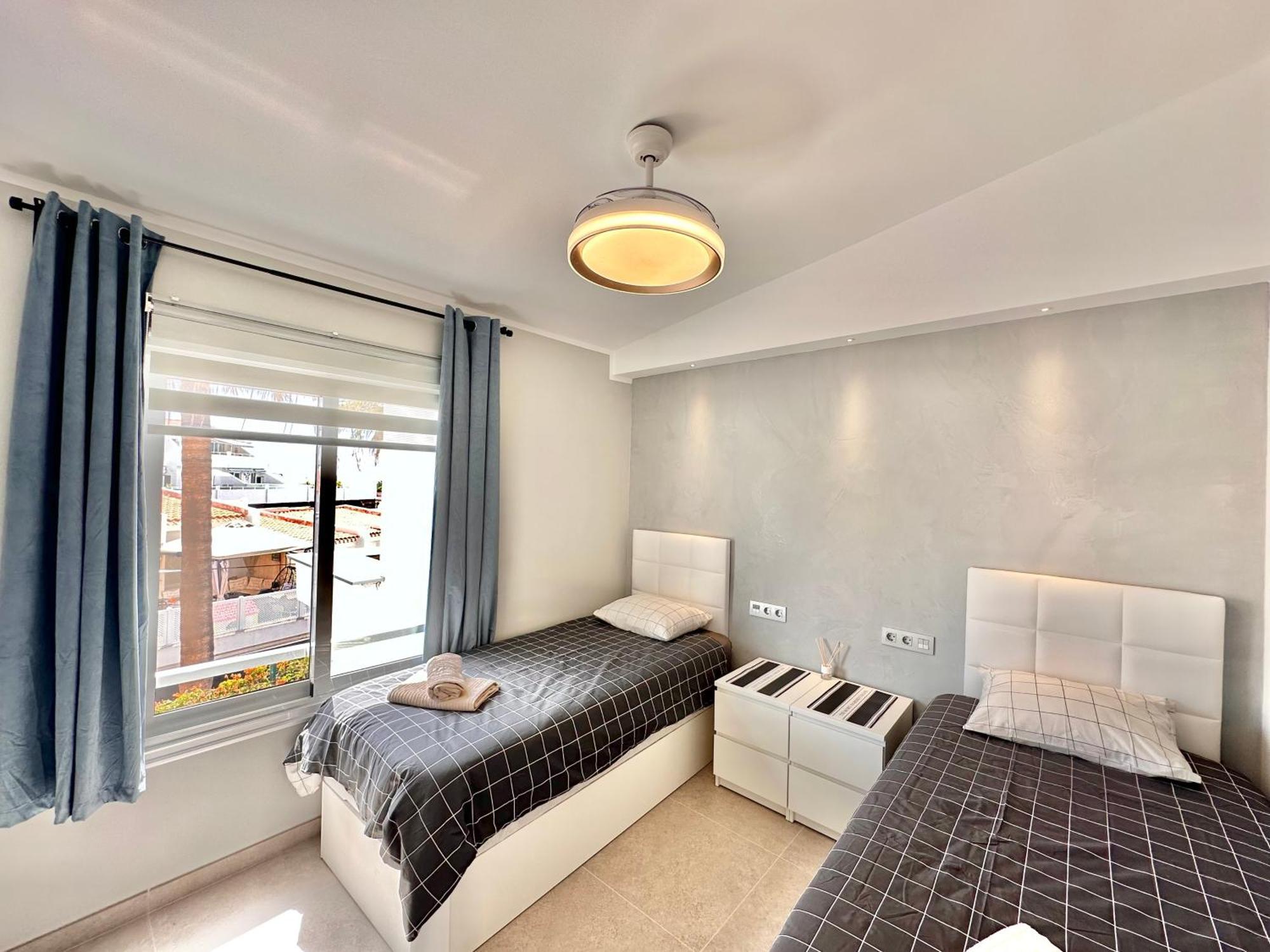 Luxury Renevapartment Island Village Адехе Екстериор снимка