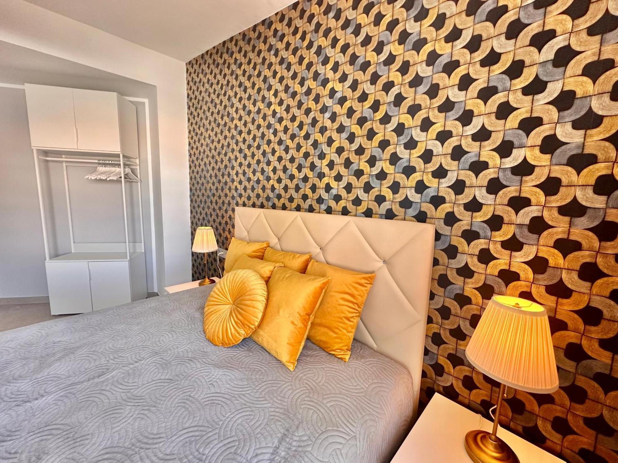 Luxury Renevapartment Island Village Адехе Екстериор снимка