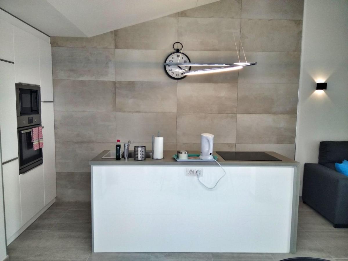 Luxury Renevapartment Island Village Адехе Екстериор снимка