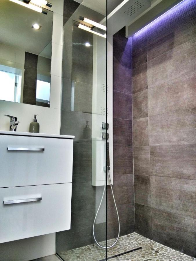 Luxury Renevapartment Island Village Адехе Екстериор снимка