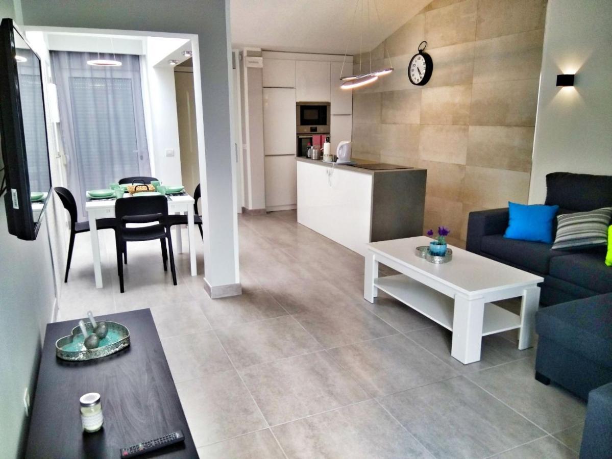 Luxury Renevapartment Island Village Адехе Екстериор снимка