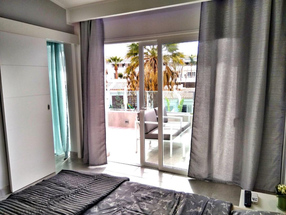 Luxury Renevapartment Island Village Адехе Екстериор снимка